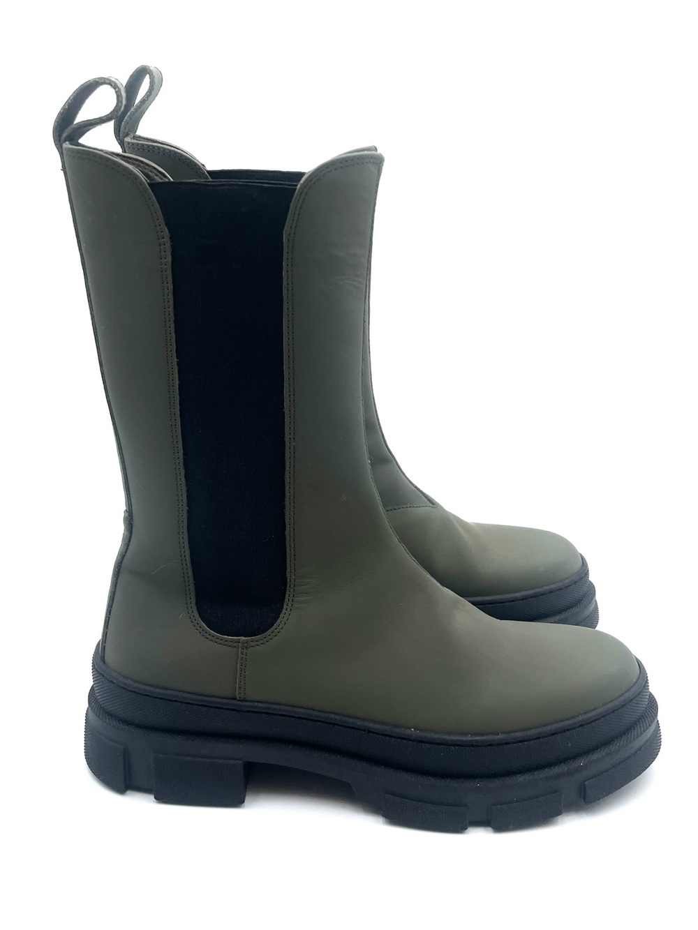 Garment Project Green Chelsea Boots Size 40